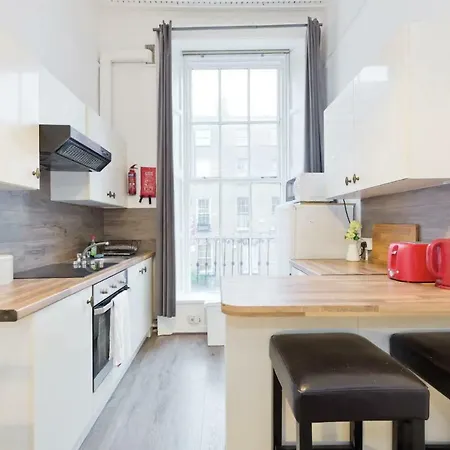Frederick Self Check-in Apartament