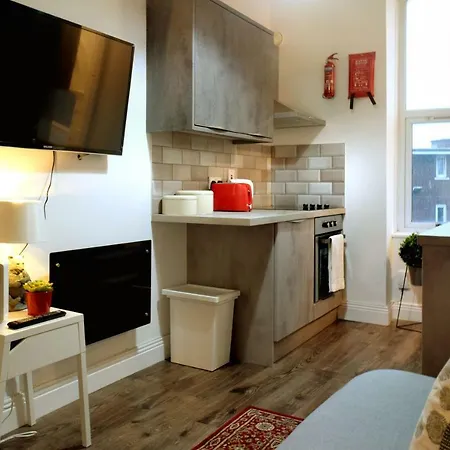 Frederick Self Check-in Apartament