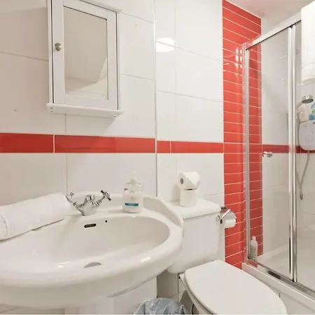 Frederick Self Check-in Apartament